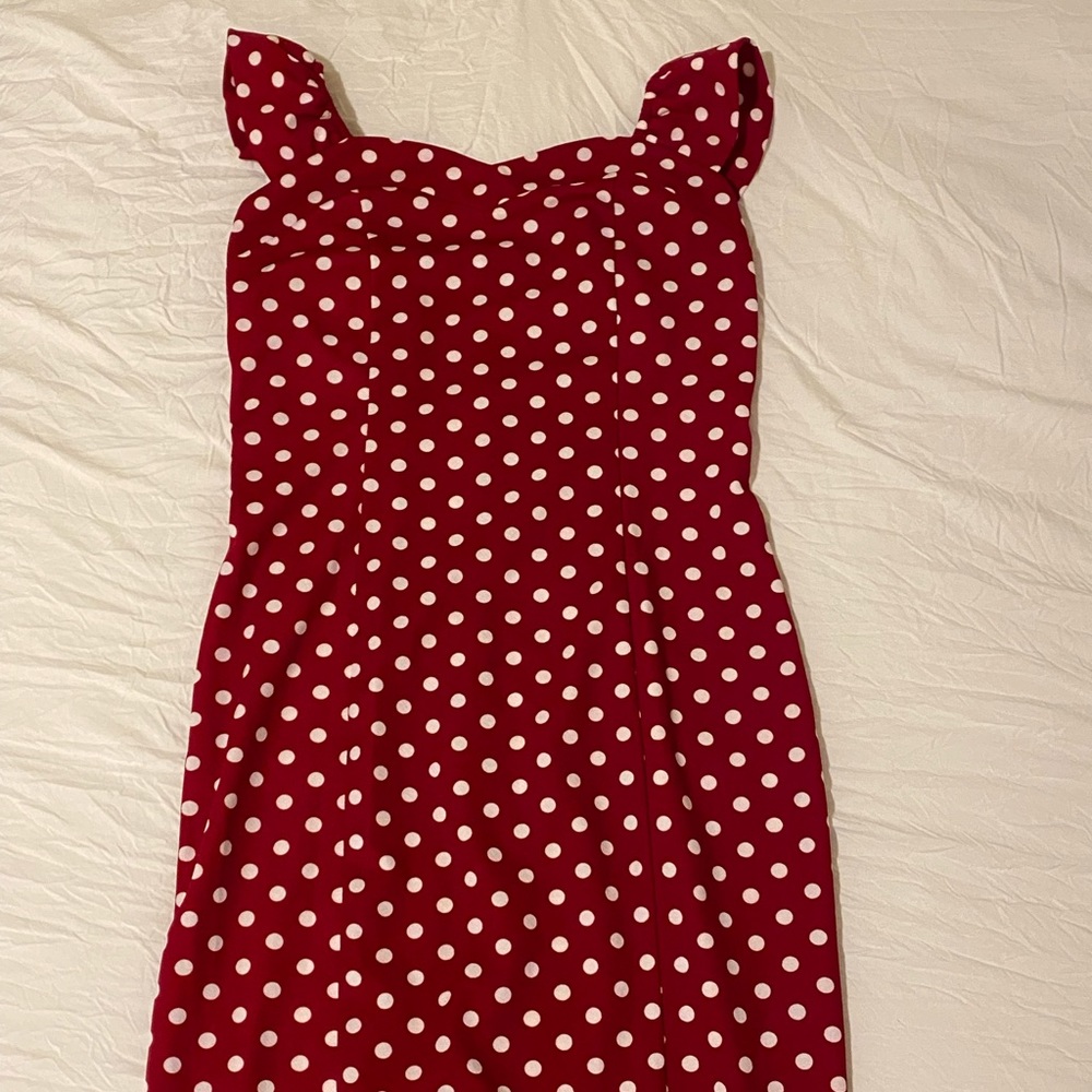 Gorgeous red polka dot midi dress